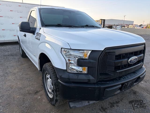 Image of Ford F-150 equipment image 2