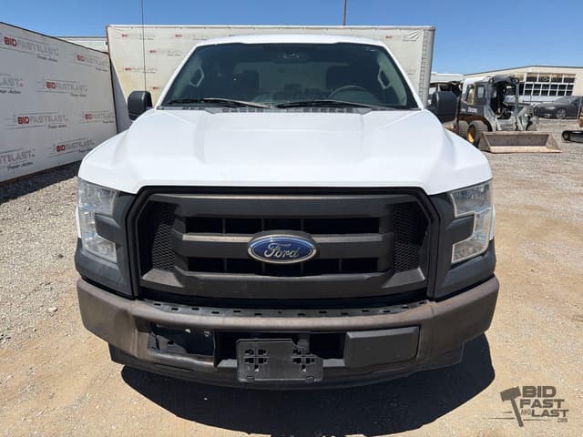 Image of Ford F-150 equipment image 1