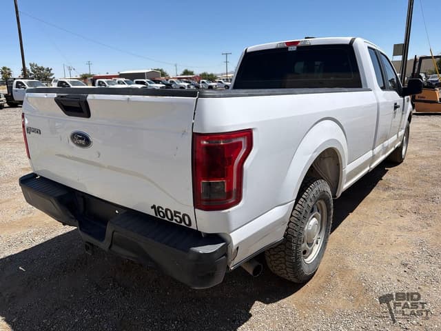 Image of Ford F-150 equipment image 4