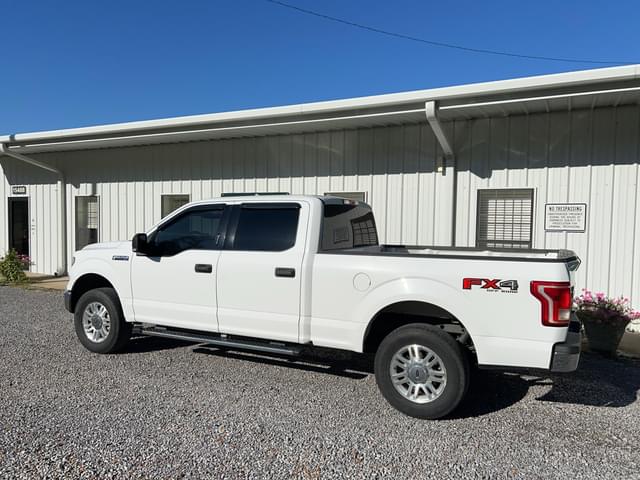 Image of Ford F-150 equipment image 2