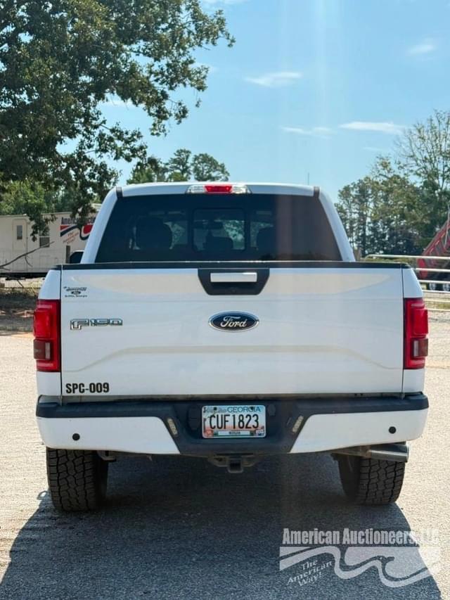 Image of Ford F-150 equipment image 3