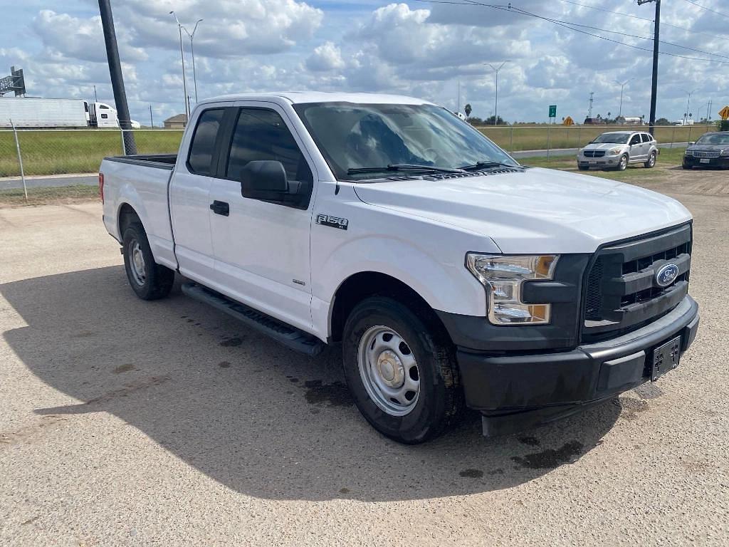 Image of Ford F-150 Primary image