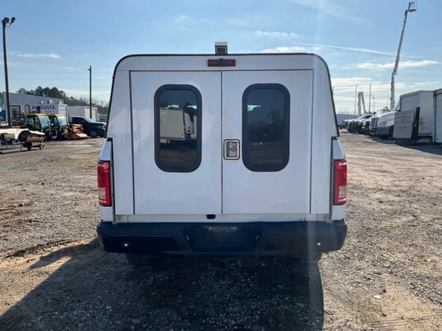 Image of Ford F-150 equipment image 3