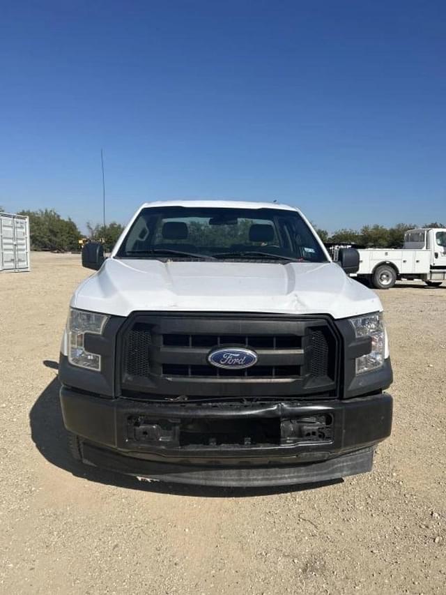 Image of Ford F-150 equipment image 1