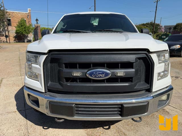 Image of Ford F-150 equipment image 3