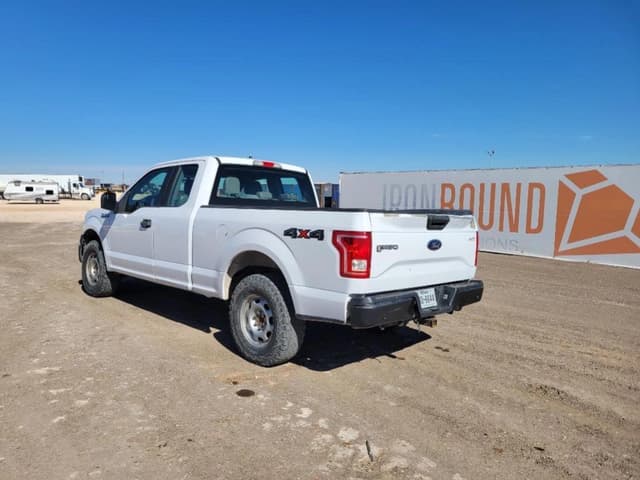 Image of Ford F-150 equipment image 2