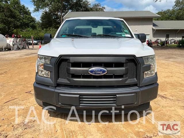 Image of Ford F-150 equipment image 1