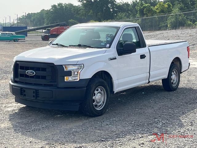 Image of Ford F-150 equipment image 3