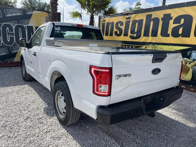 Image of Ford F-150 equipment image 1