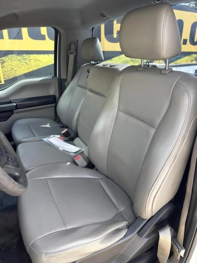 Image of Ford F-150 equipment image 4
