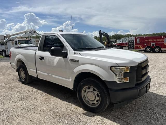 Image of Ford F-150 equipment image 3