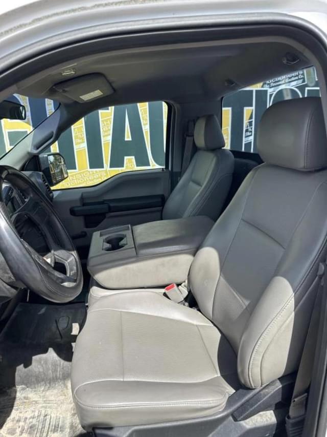 Image of Ford F-150 equipment image 4