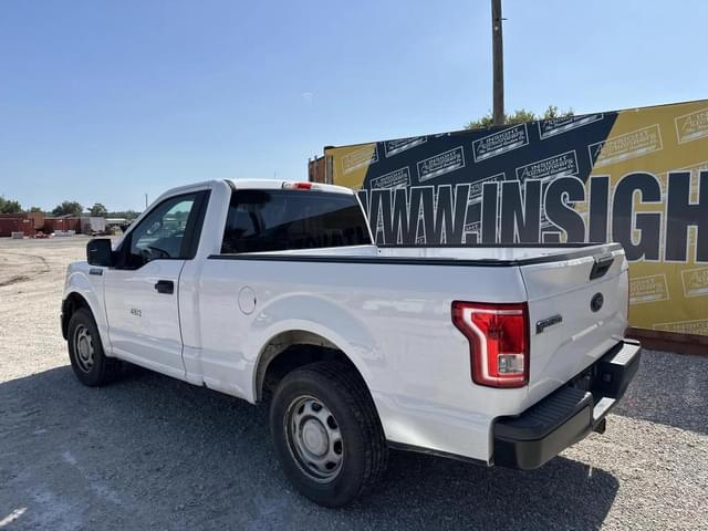 Image of Ford F-150 equipment image 1