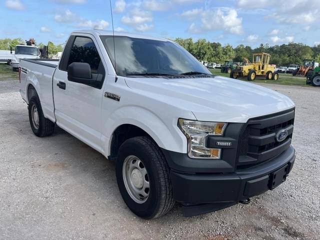 Image of Ford F-150 equipment image 3