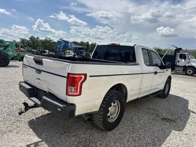 Image of Ford F-150 equipment image 2
