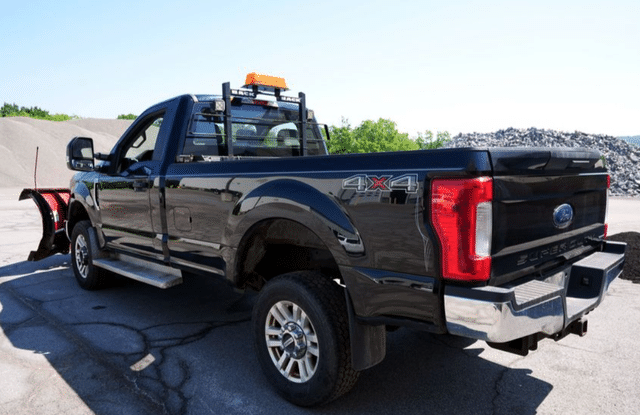 Image of Ford F-250 equipment image 2