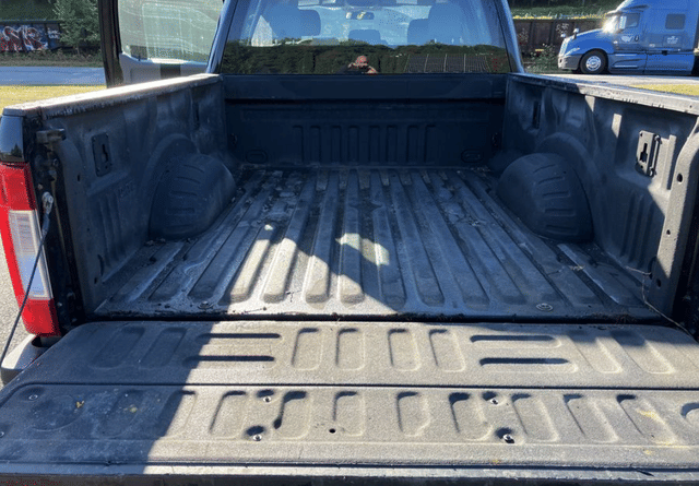 Image of Ford F-250 equipment image 4