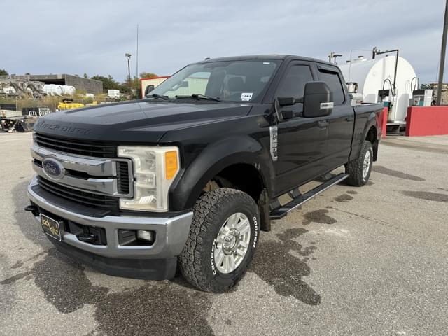 Image of Ford F-250 equipment image 2