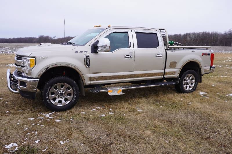 2017 Ford F-350 Equipment Image0