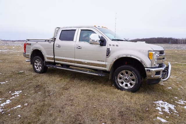 Image of Ford F-350 equipment image 1