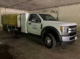 2017 Ford F-450 Equipment Image0