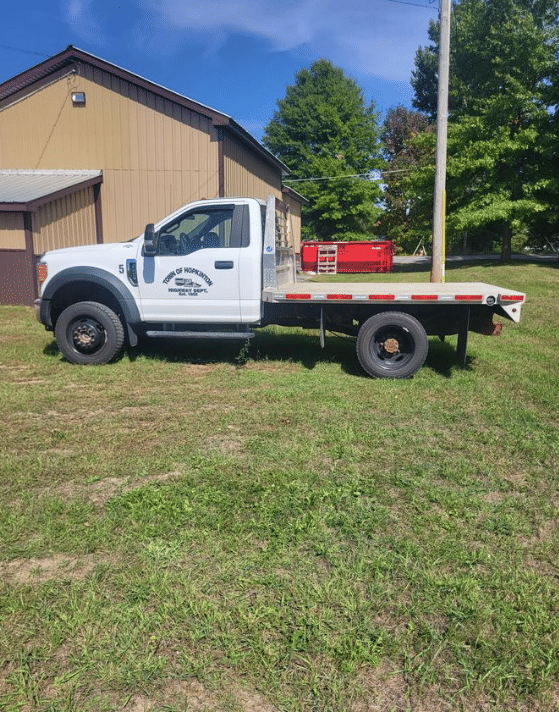 Image of Ford F-450 equipment image 1