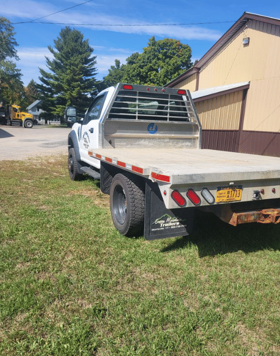 Image of Ford F-450 equipment image 2