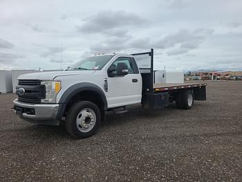 2017 Ford F-550 Equipment Image0