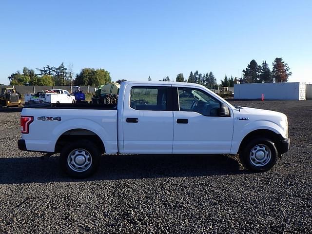 Image of Ford F-150 equipment image 2