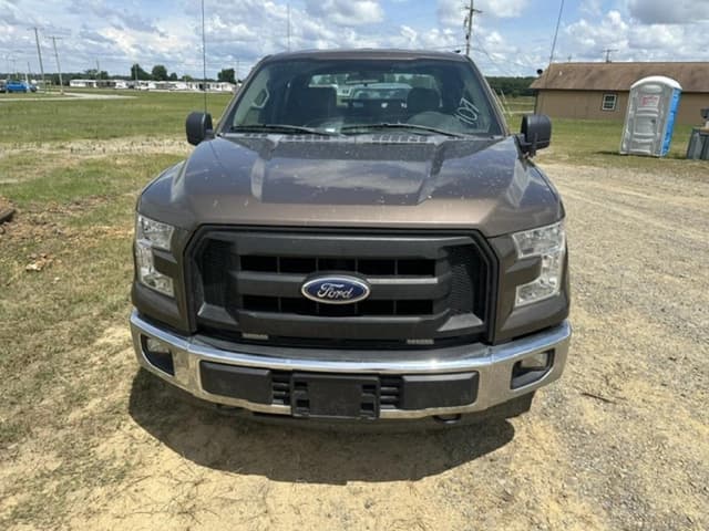 Image of Ford F-150 equipment image 1