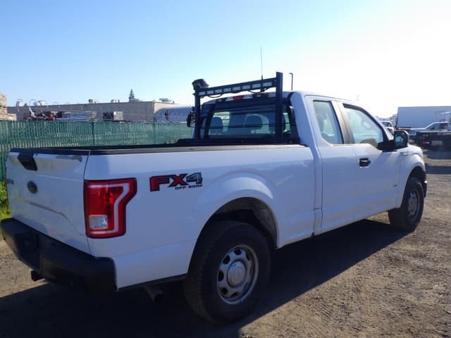 Image of Ford F-150 equipment image 2
