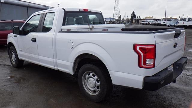 Image of Ford F-150 equipment image 3