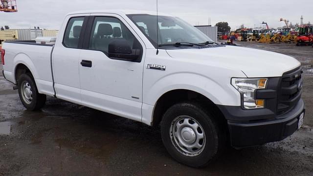 Image of Ford F-150 equipment image 1