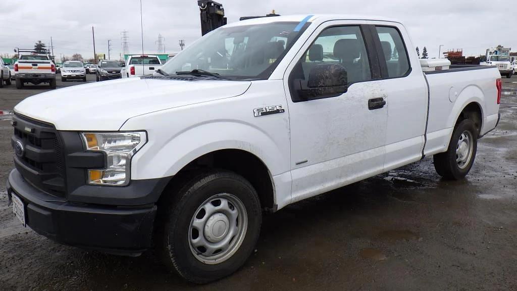 Image of Ford F-150 Primary image