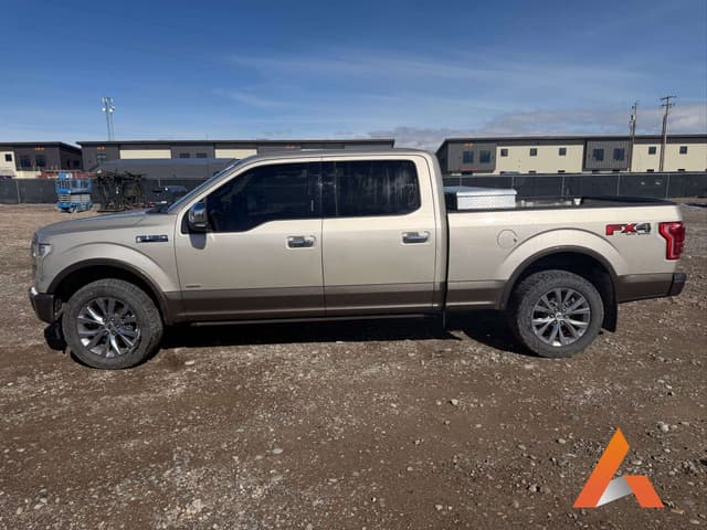 Image of Ford F-150 equipment image 1