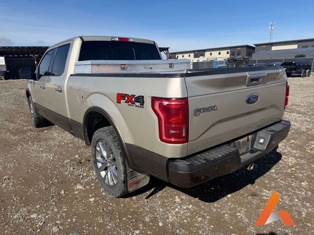 Image of Ford F-150 equipment image 2