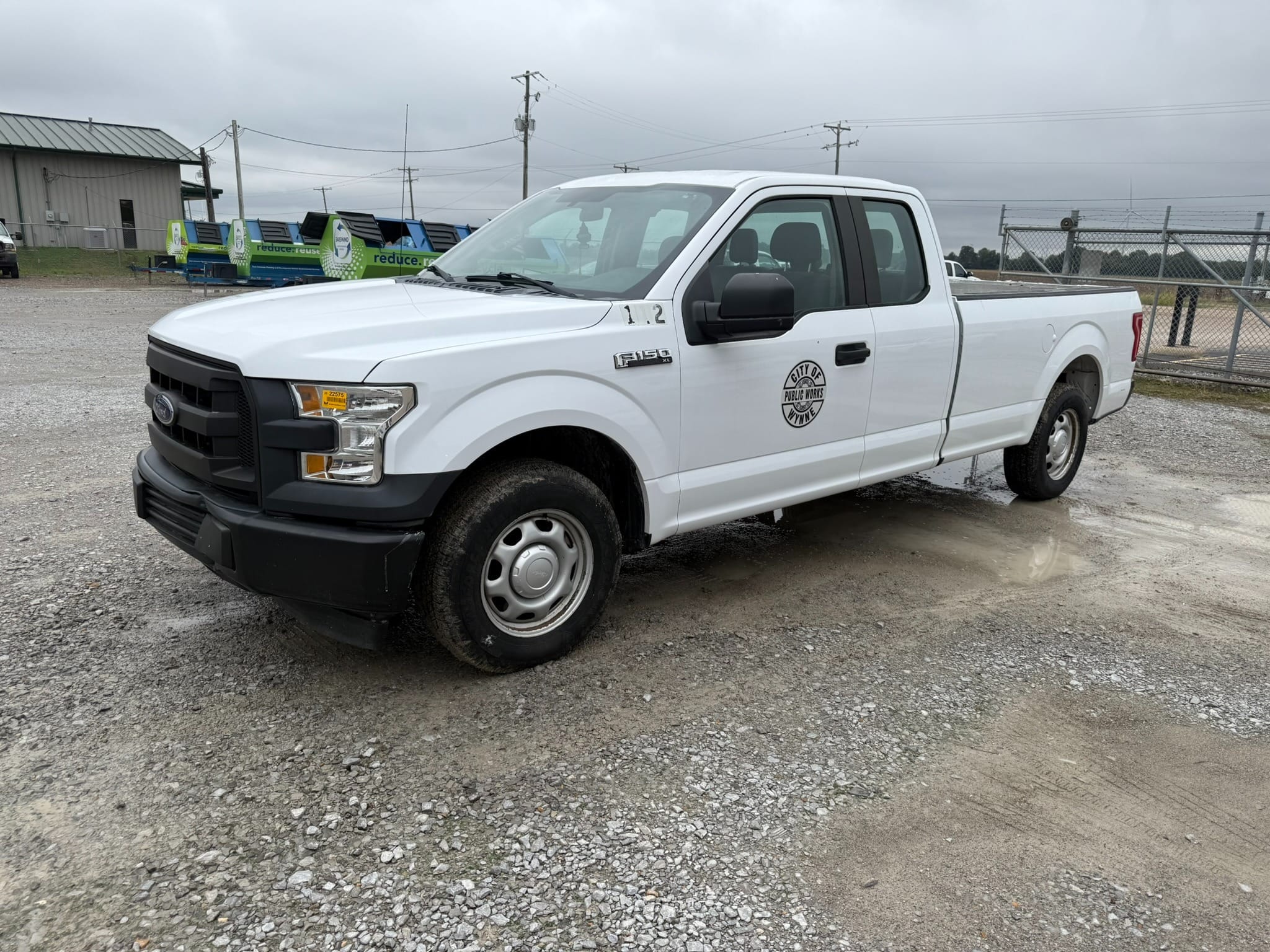 2017 Ford F-150 Equipment Image0