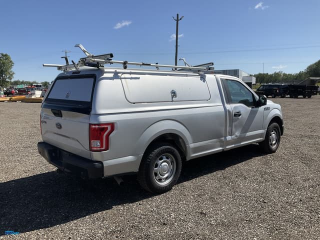 Image of Ford F-150 equipment image 4