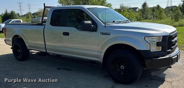 Image of Ford F-150 equipment image 3
