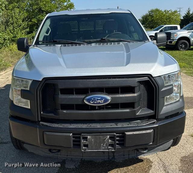 Image of Ford F-150 equipment image 1