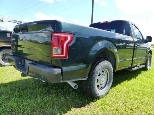 Image of Ford F-150 equipment image 2