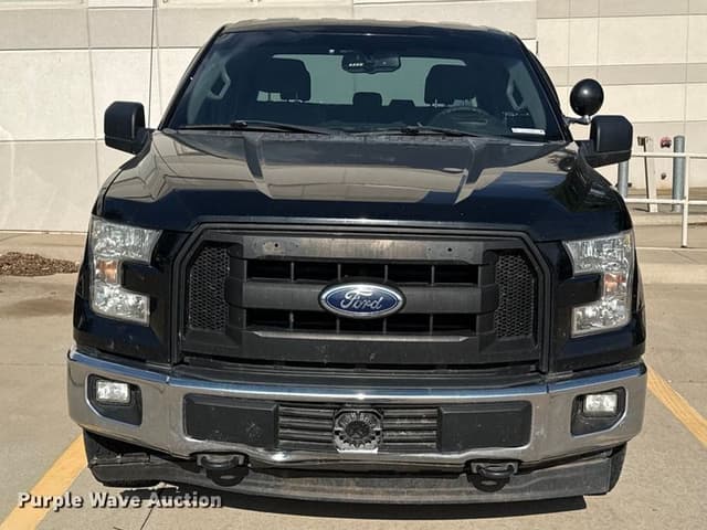 Image of Ford F-150 equipment image 1