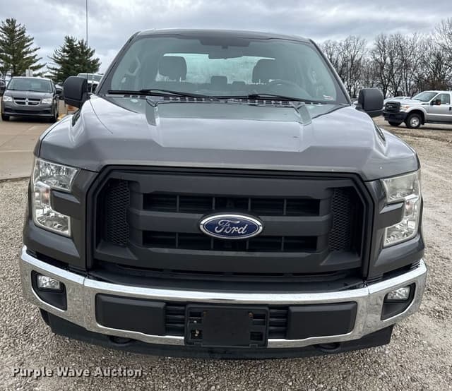 Image of Ford F-150 equipment image 1