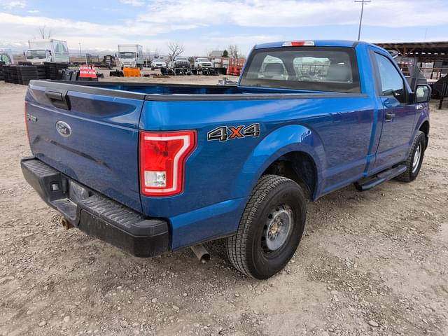 Image of Ford F-150 equipment image 4