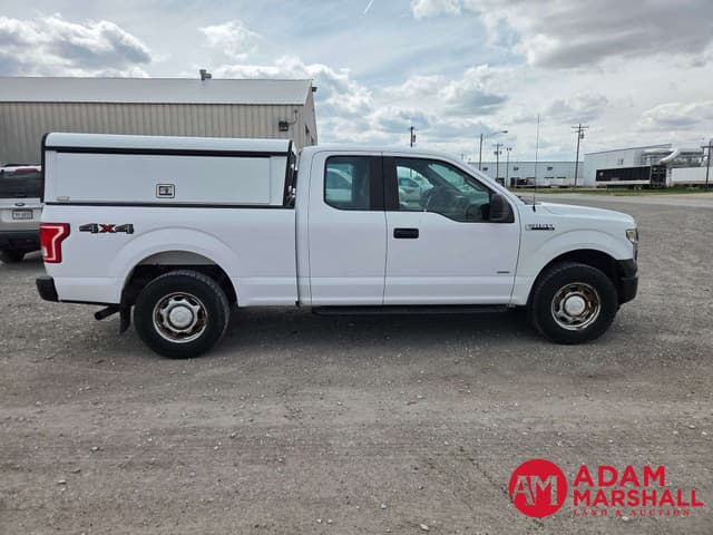 Image of Ford F-150 equipment image 2