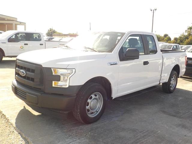 Image of Ford F-150 equipment image 1