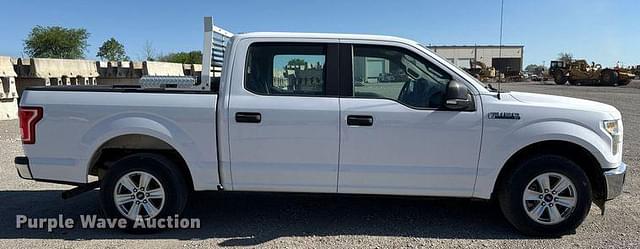 Image of Ford F-150 equipment image 3