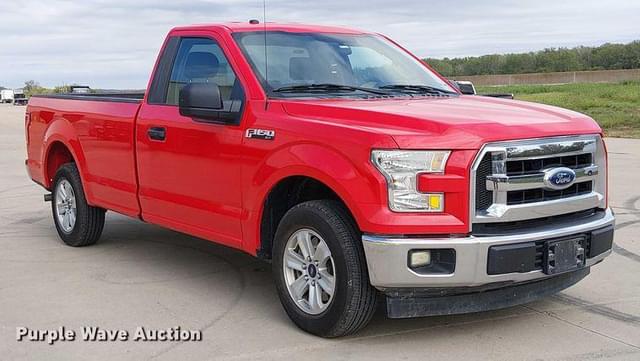 Image of Ford F-150 equipment image 2