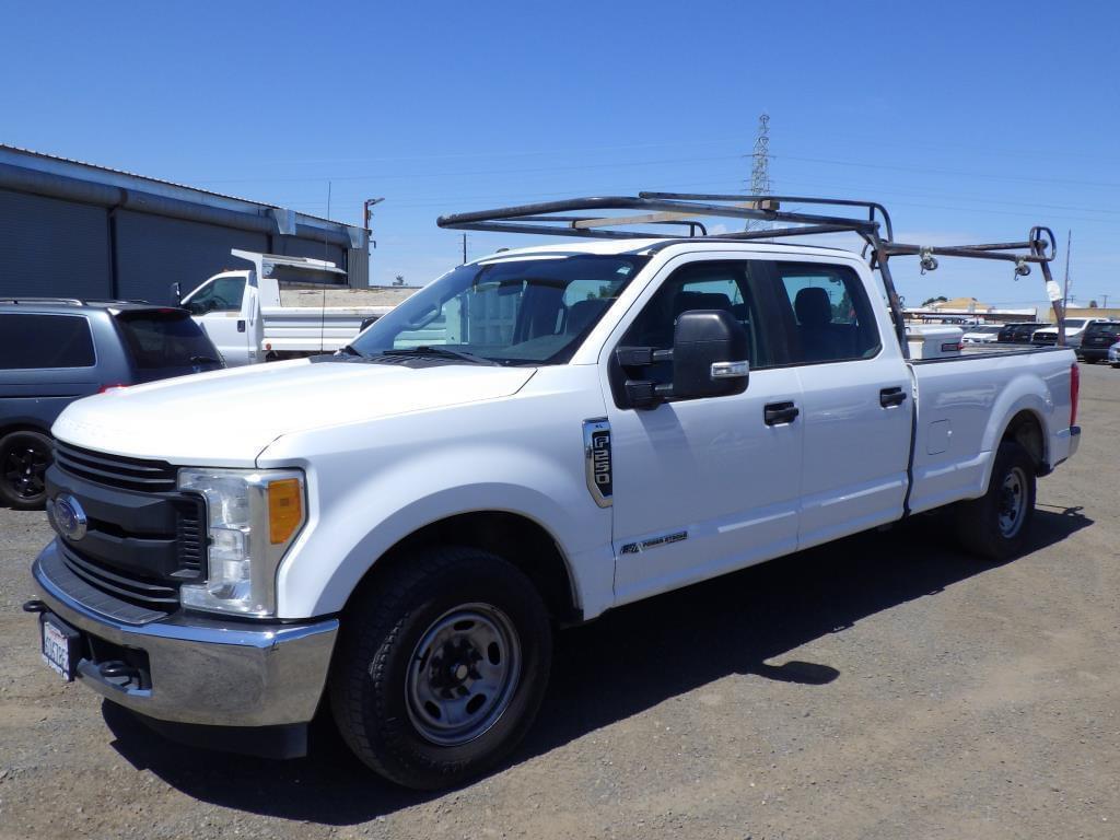 Image of Ford F-250 Primary image