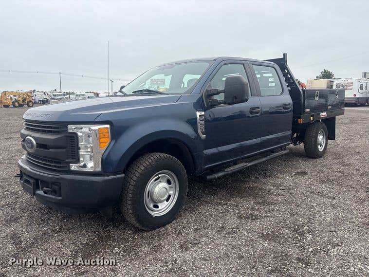 Image of Ford F-250 Primary image